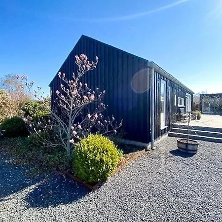 Architect House Within Walking Distance Of 펜션 *